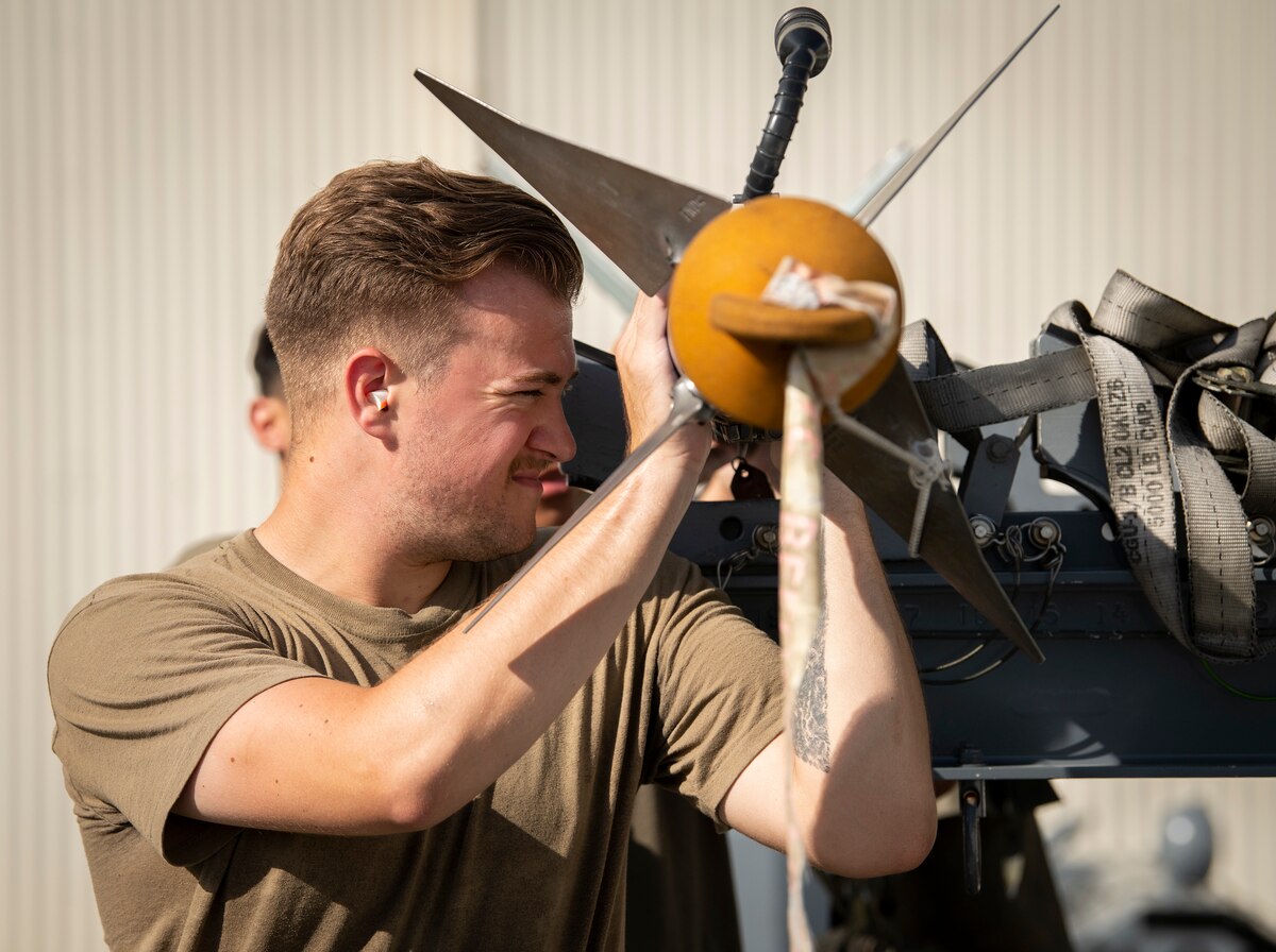 July Raptor weapons load competition