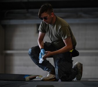 LO improves Fighter Stealth at RF 22-3