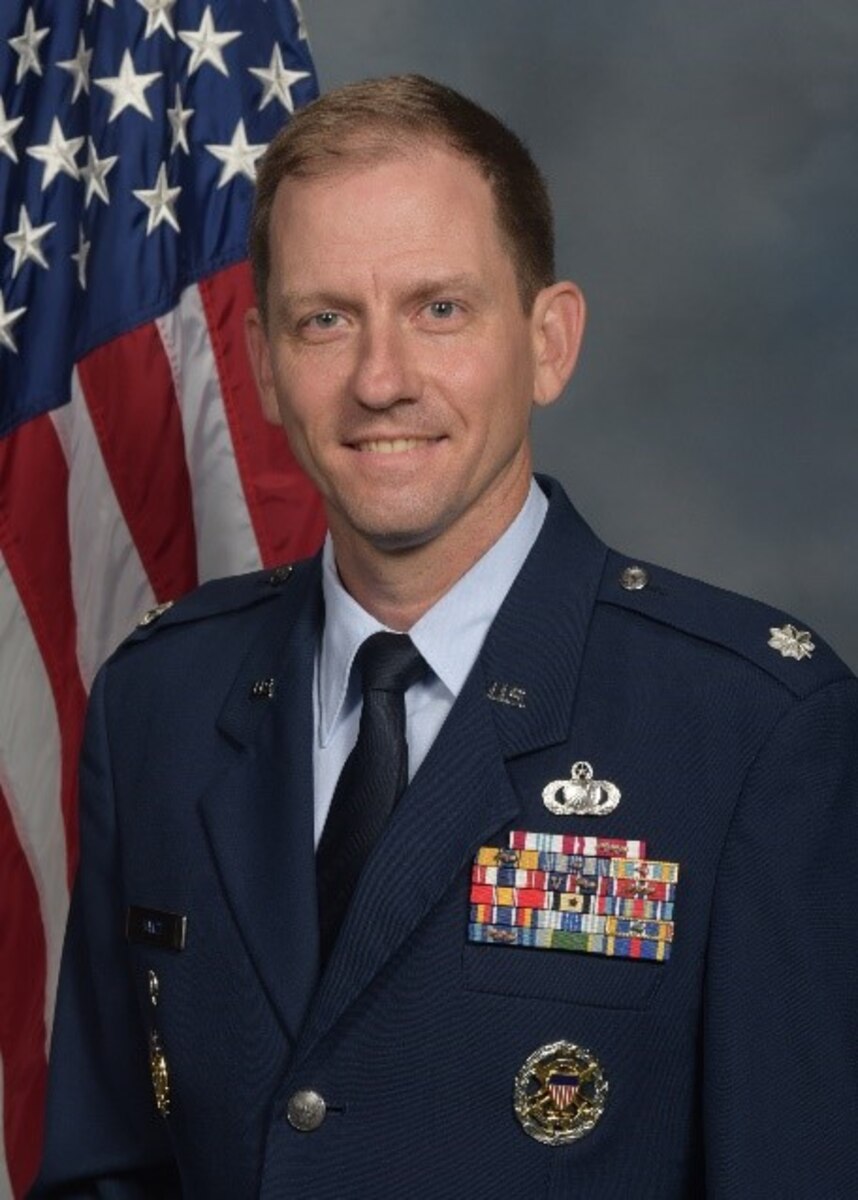 Lt Col Brian Vance