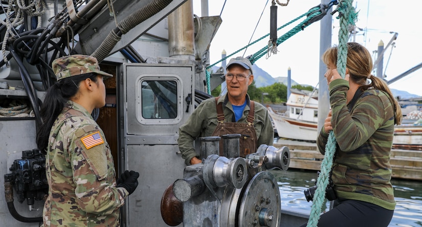 Army Reserve engineers develop new road in rural Alaska