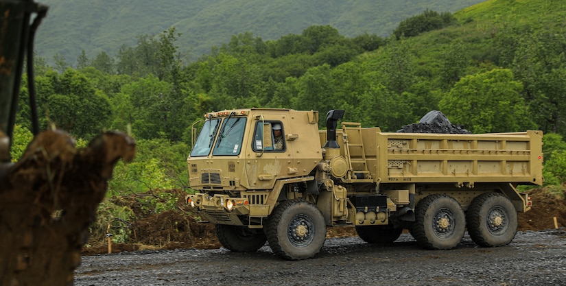 Army Reserve engineers develop new road in rural Alaska