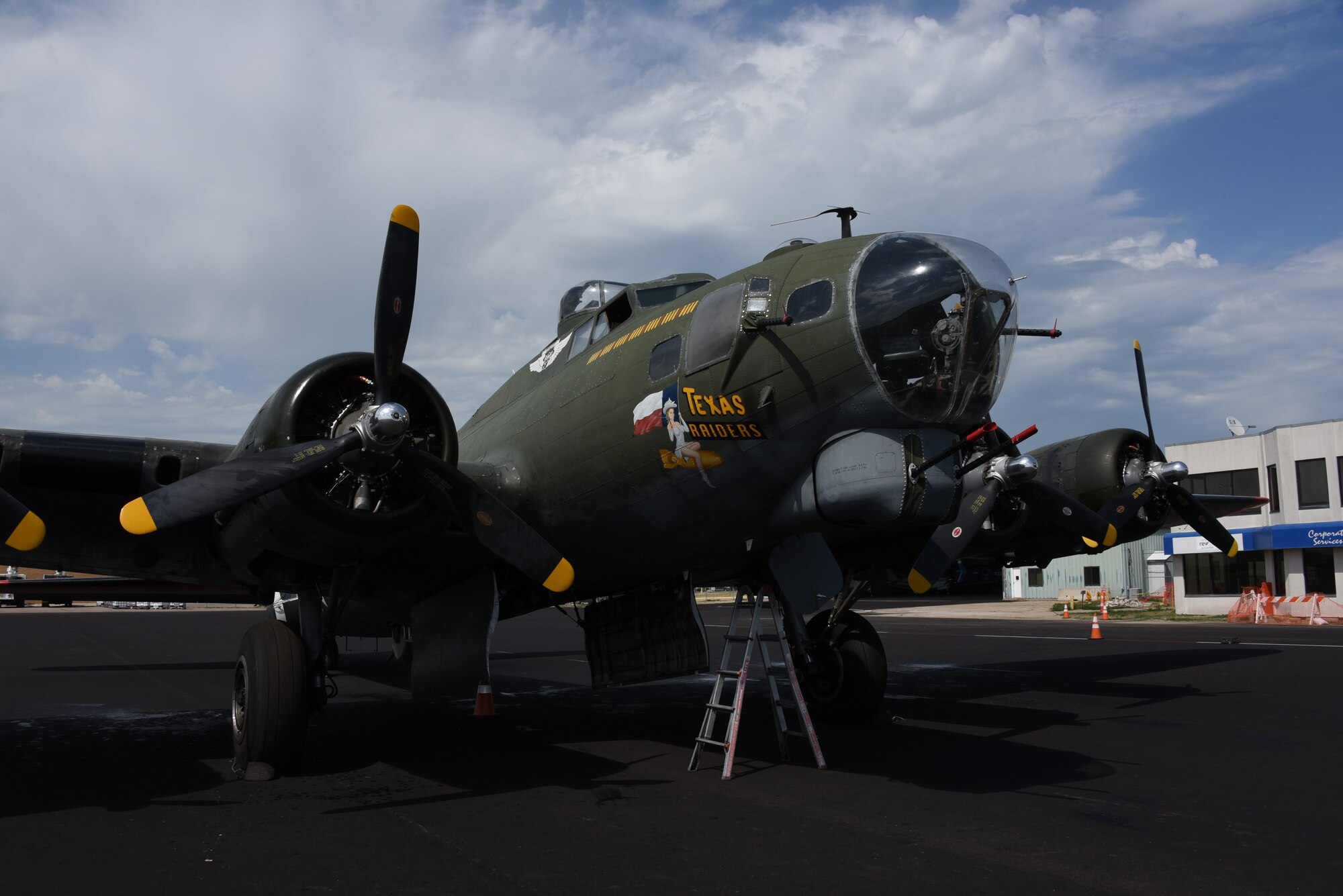 Texas Raiders B-17