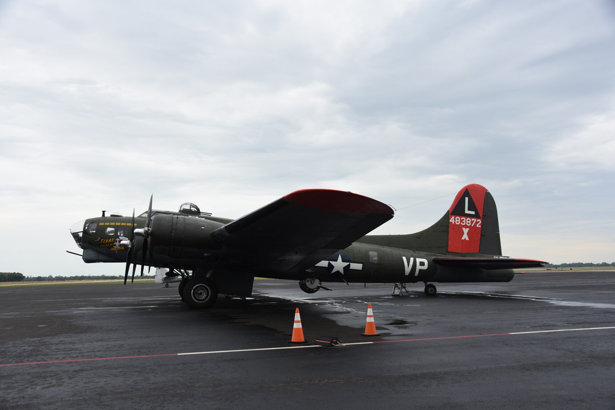 B-17 Bomber Flying Fortress