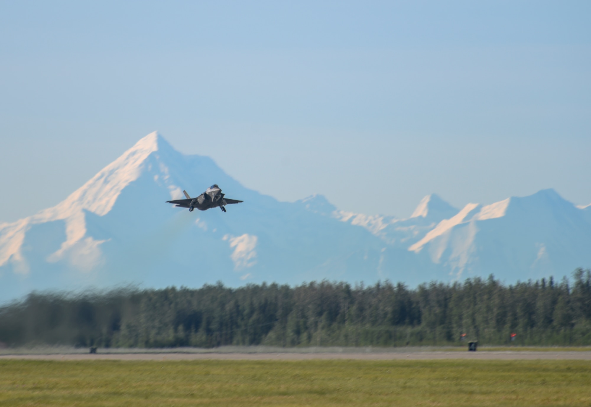 A U.S. Marine Corps F-35B Lightning II assigned to Marine Fighter Attack Squadron 225 (VMFA-225), Yuma, California, takes off during Red Flag-Alaska 22-3 at Eielson Air Force Base, Alaska, July 29, 2022.