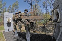 Field Leadership Reaction Course builds trust for Army Reserve unit