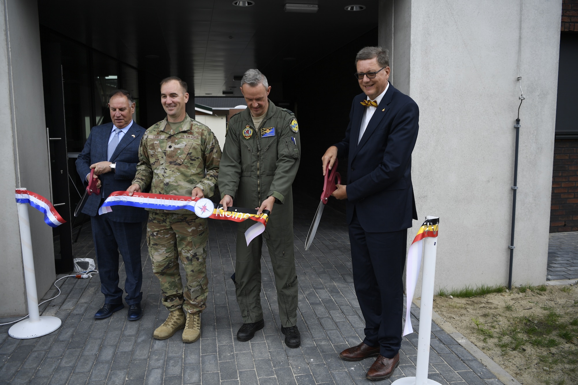 Photo of ribbon cutting.