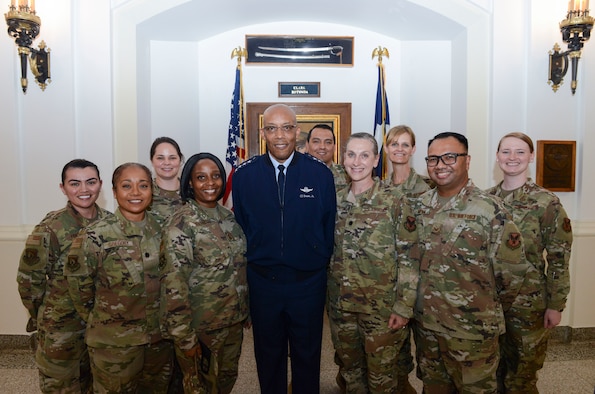 CSAF and AFPC/CC shake hands.