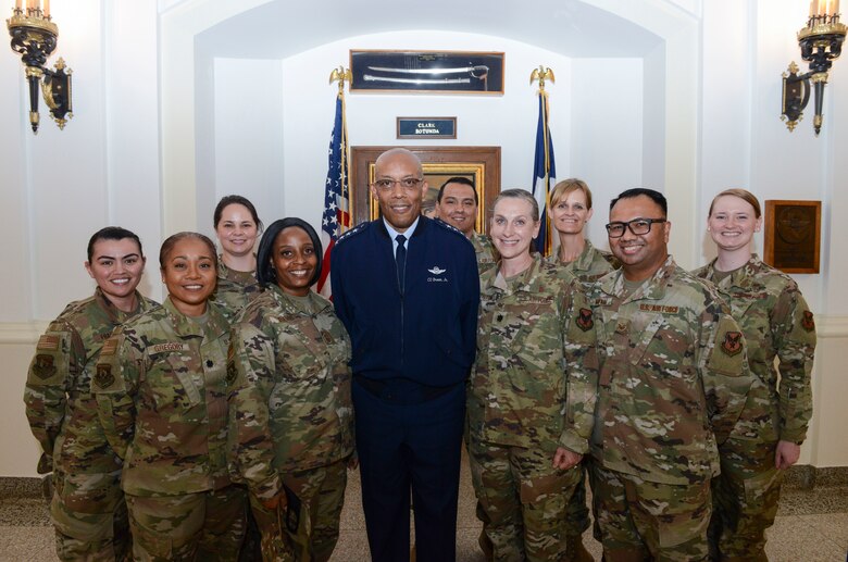 CSAF takes picture with AFPC Airmen
