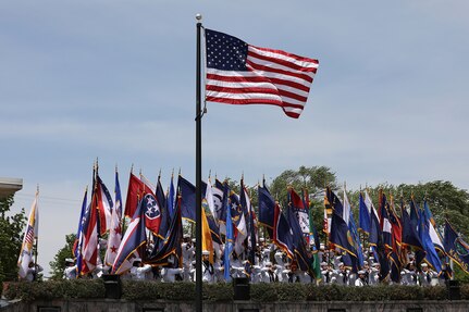 Army Reserve leaders remember fallen heroes and Gold Star families with local communities