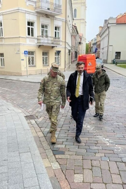 Pennsylvania Adjutant General Maj. Gen. Mark Schindler and Command Sgt. Maj. Jon Worley, senior enlisted leader, Pennsylvania National Guard, visit with senior Lithuanian leaders and Pennsylvania National Guard Soldiers deployed to Lithuania in support of Defender Europe 22 and NATO exercise Flaming Thunder on May 19, 2022.