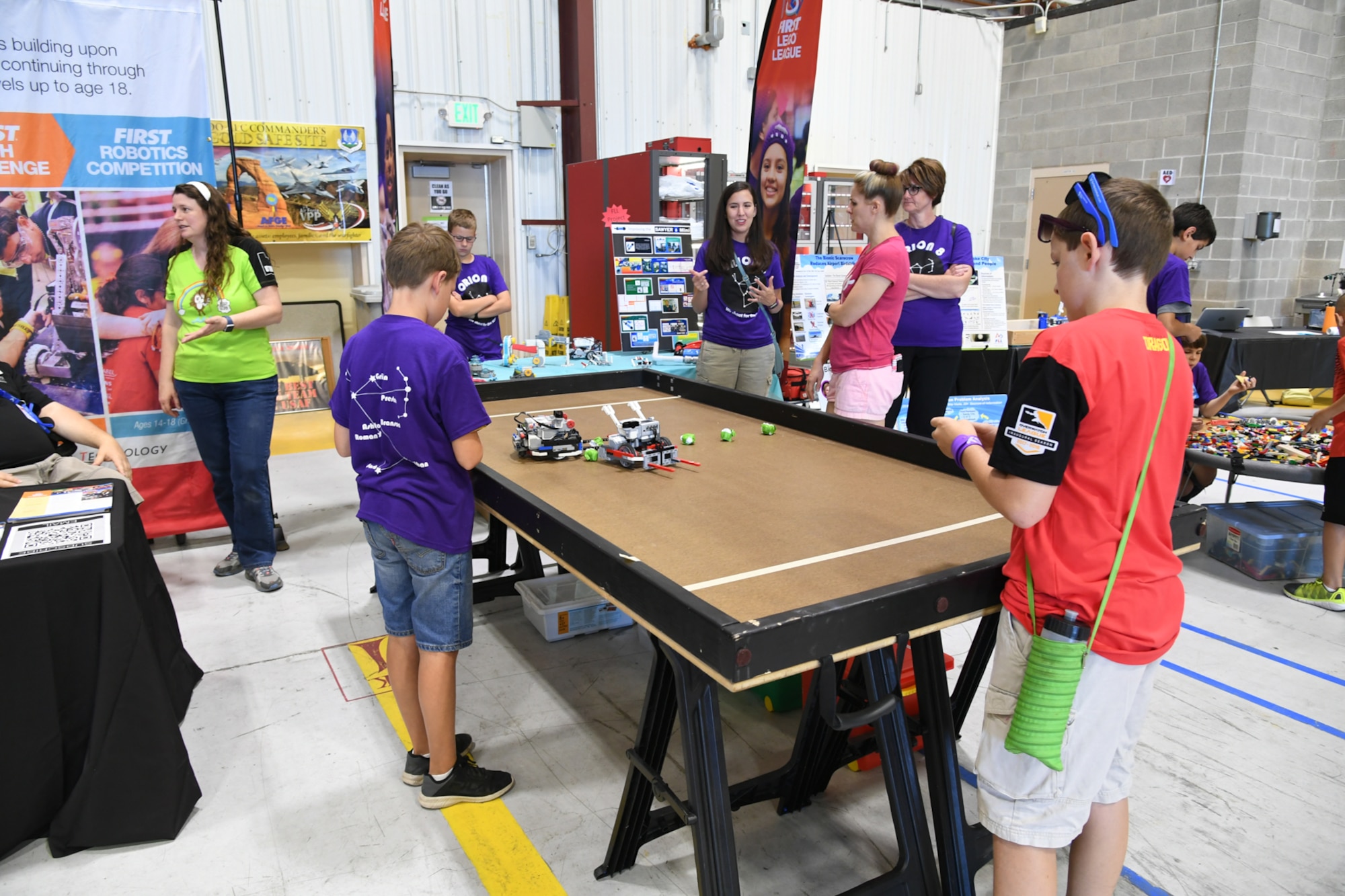 STEM City, a popular attraction at Hill’s 2018 show, offers an entire hangar filled with interactive exhibits, including giant video games, drones, robots, virtual reality, welding simulators, rocket launching and much more.