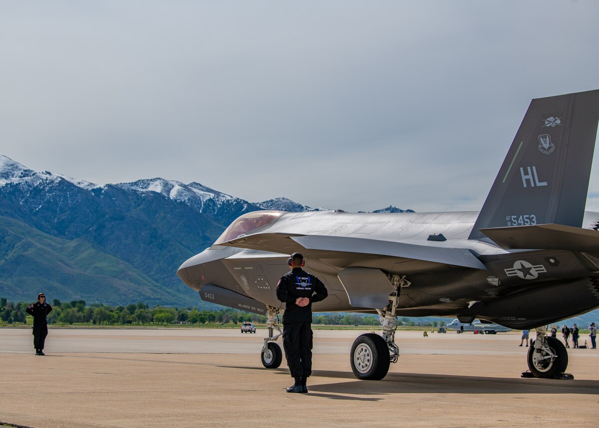 F35 demo team prepares for home performance > Hill Air Force Base