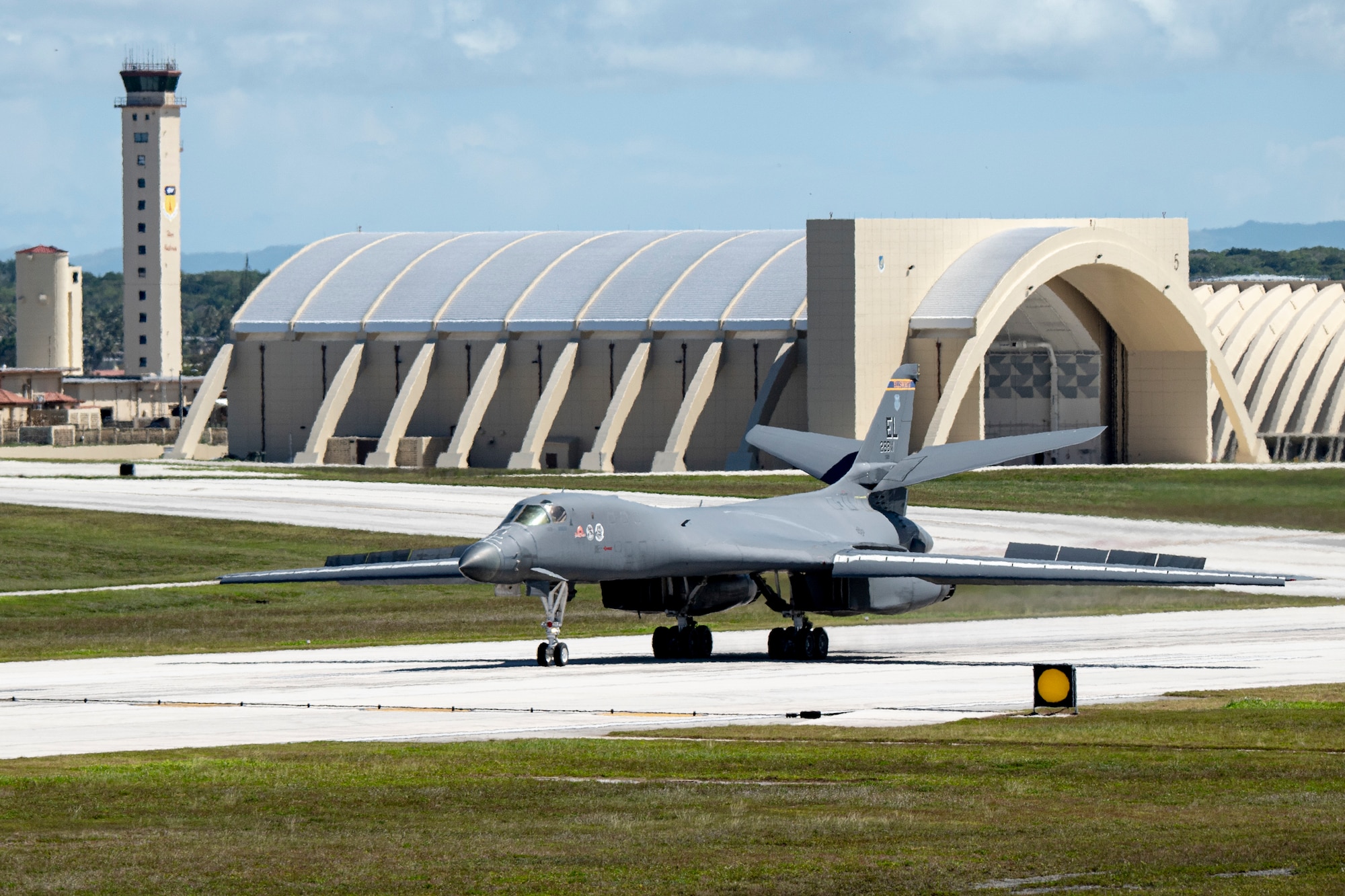 Photo of a B-1B Lancer