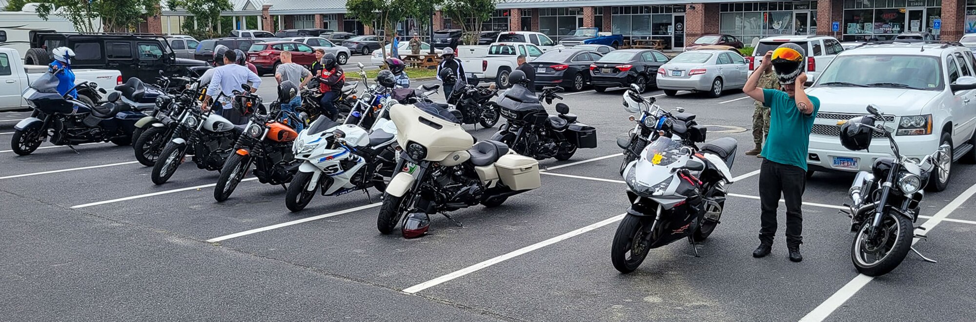 1FW Hosts Motorcycle Ride