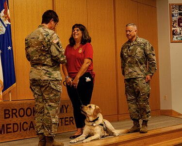 Four-legged major brings joy to Brooke Army Medical Center