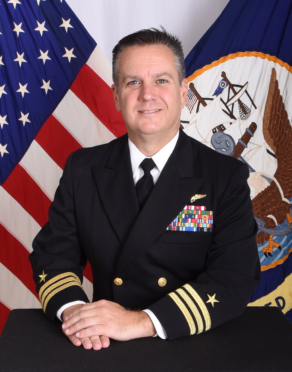 xo > Commander, Navy Region Southeast > Bio Detail