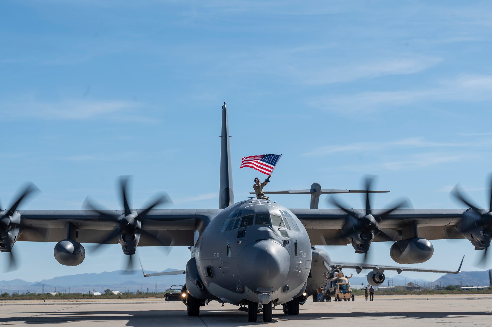 A photo of an aircraft.