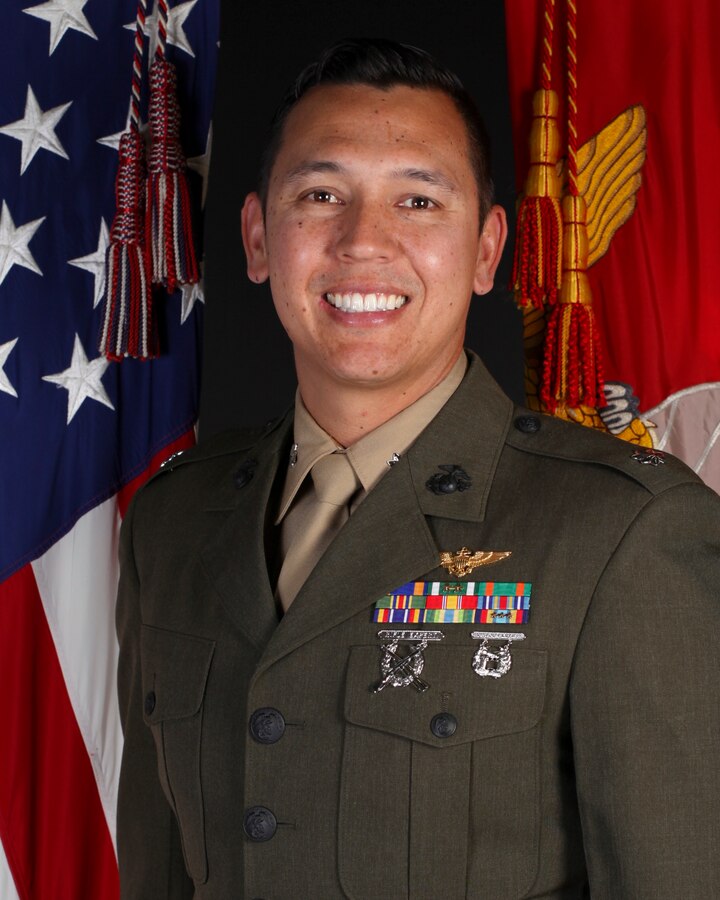 Commanding Officer of Marine Fighter Attack Squadron 211