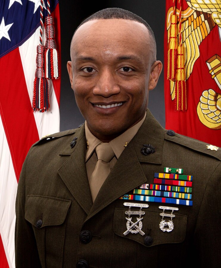 COMMANDING OFFICER, RECRUITING STATION SEATTLE