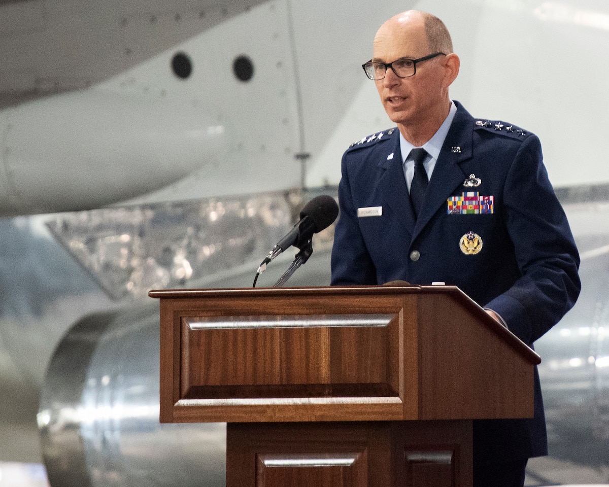 Richardson speaking photo