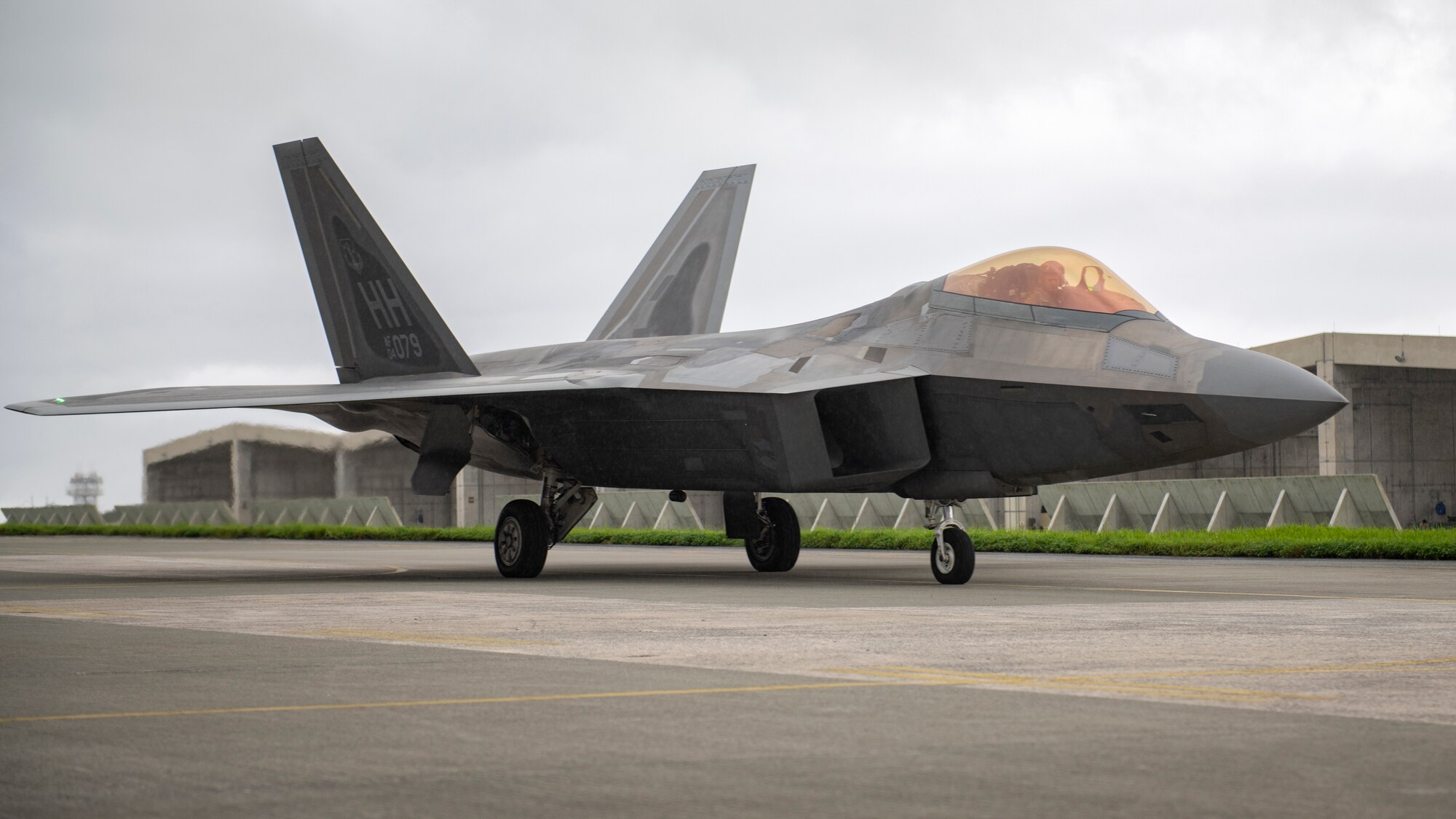 Photo of an F-22 Raptor taxiing for takeoff.