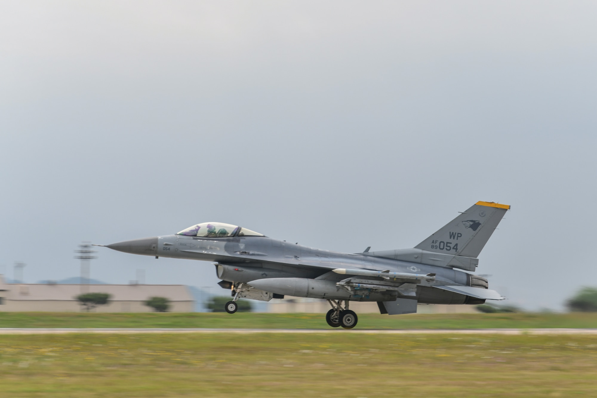 Photo of a U.S. Air Force F-16 Fighting Falcon