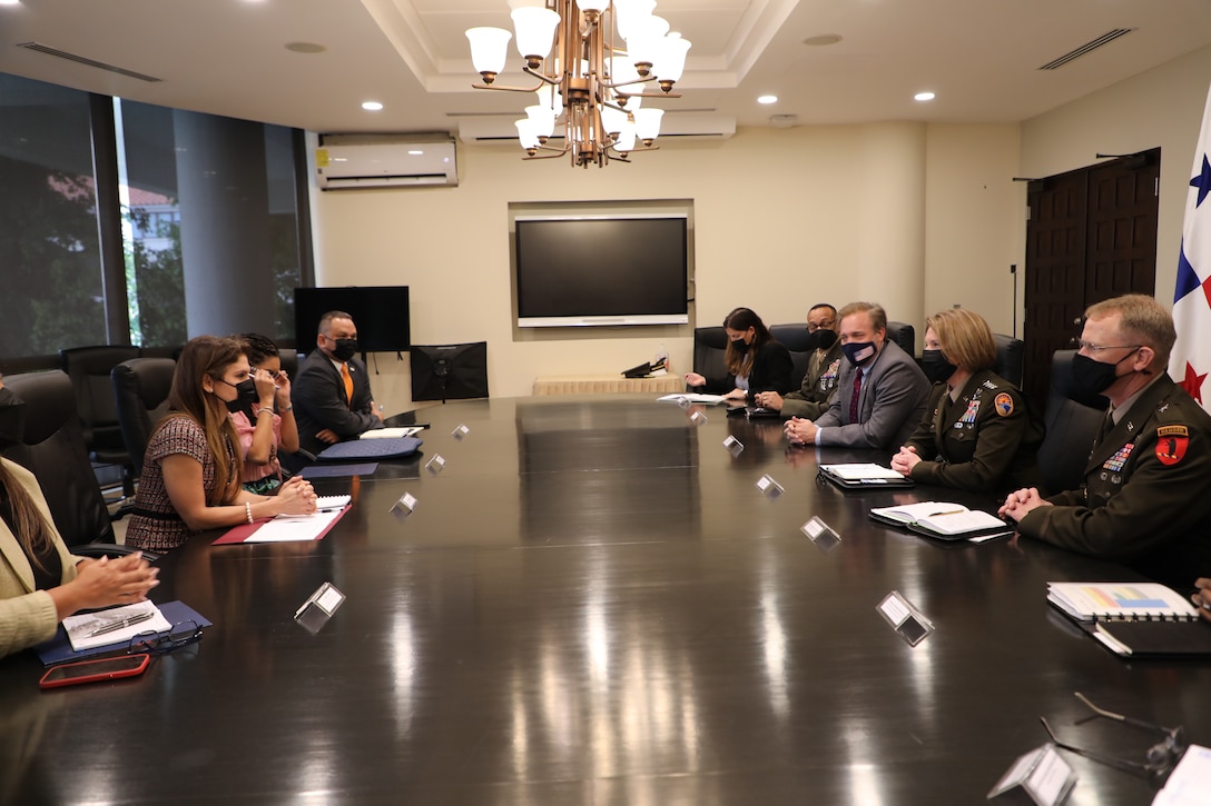 The commander of U.S. Southern Command, U.S. Army Gen. Laura Richardson, meets with Panama’s Minister of Foreign Affairs, Erika Mouynes, to discuss security cooperation.