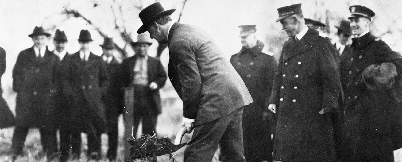 Secretary of the Navy, the Honorable Josephus Daniels, breaks ground for NRL's first building, December 6, 1920.