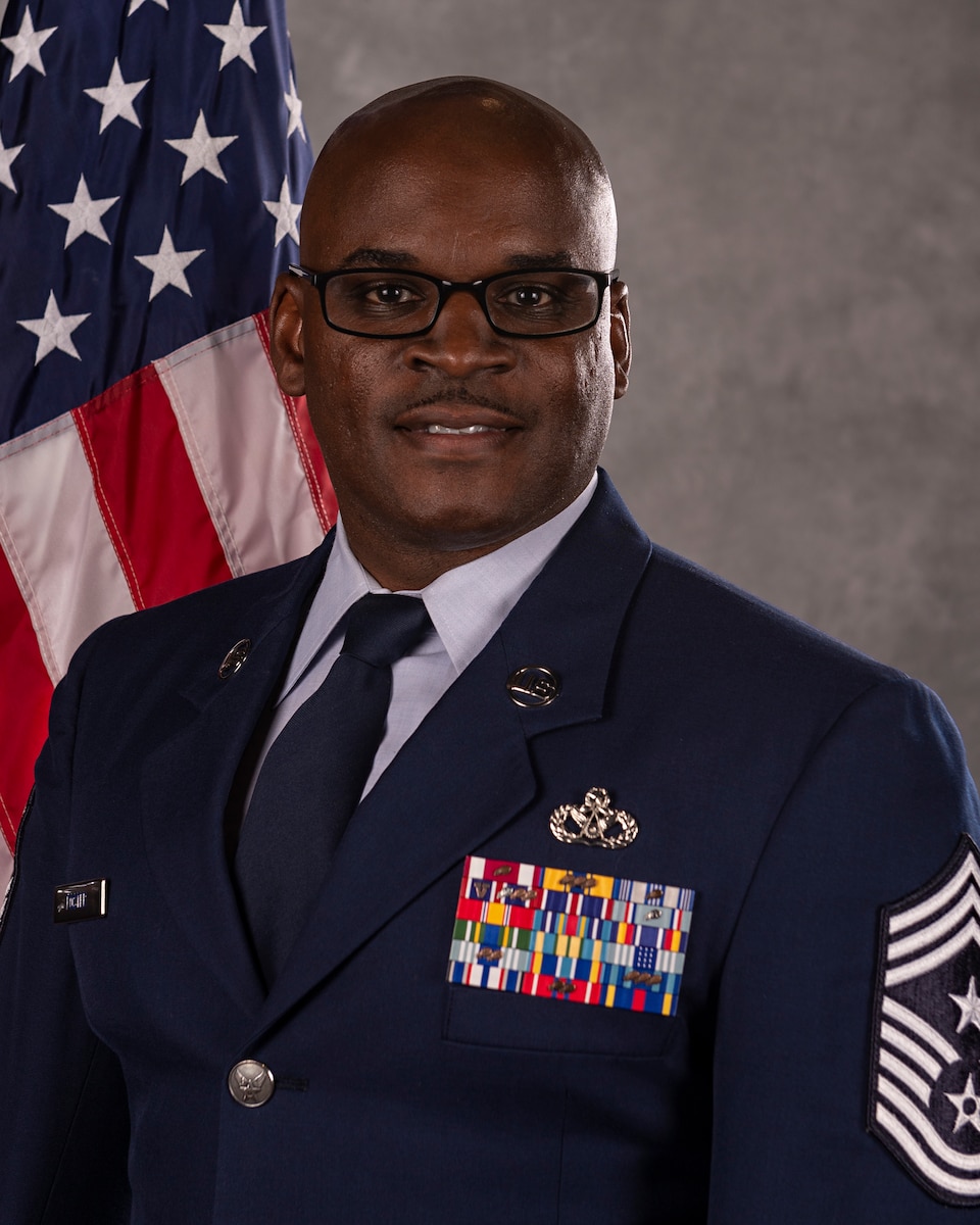 Photo of the 366th Fighter Wing Command Chief