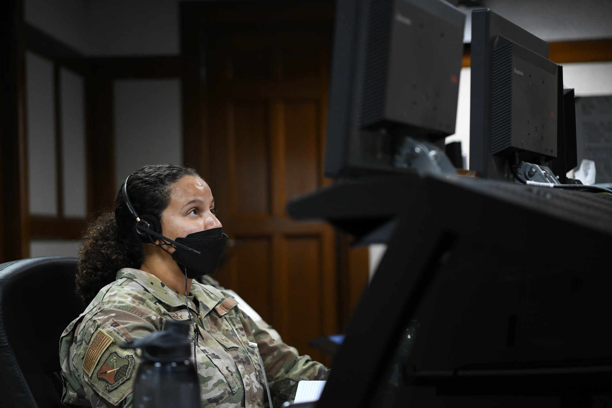 U.S. Army Maj. Michael D. Lewis, the director of the Hawk Exercise, debriefs HAWKEX participants May 19, Al Dhafra Air Base, United Arab Emirates. Having completed its 15th iteration, HAWKEX is scheduled to resume later this year and continue to foster UAE and U.S. partnerships through integration and team building.
