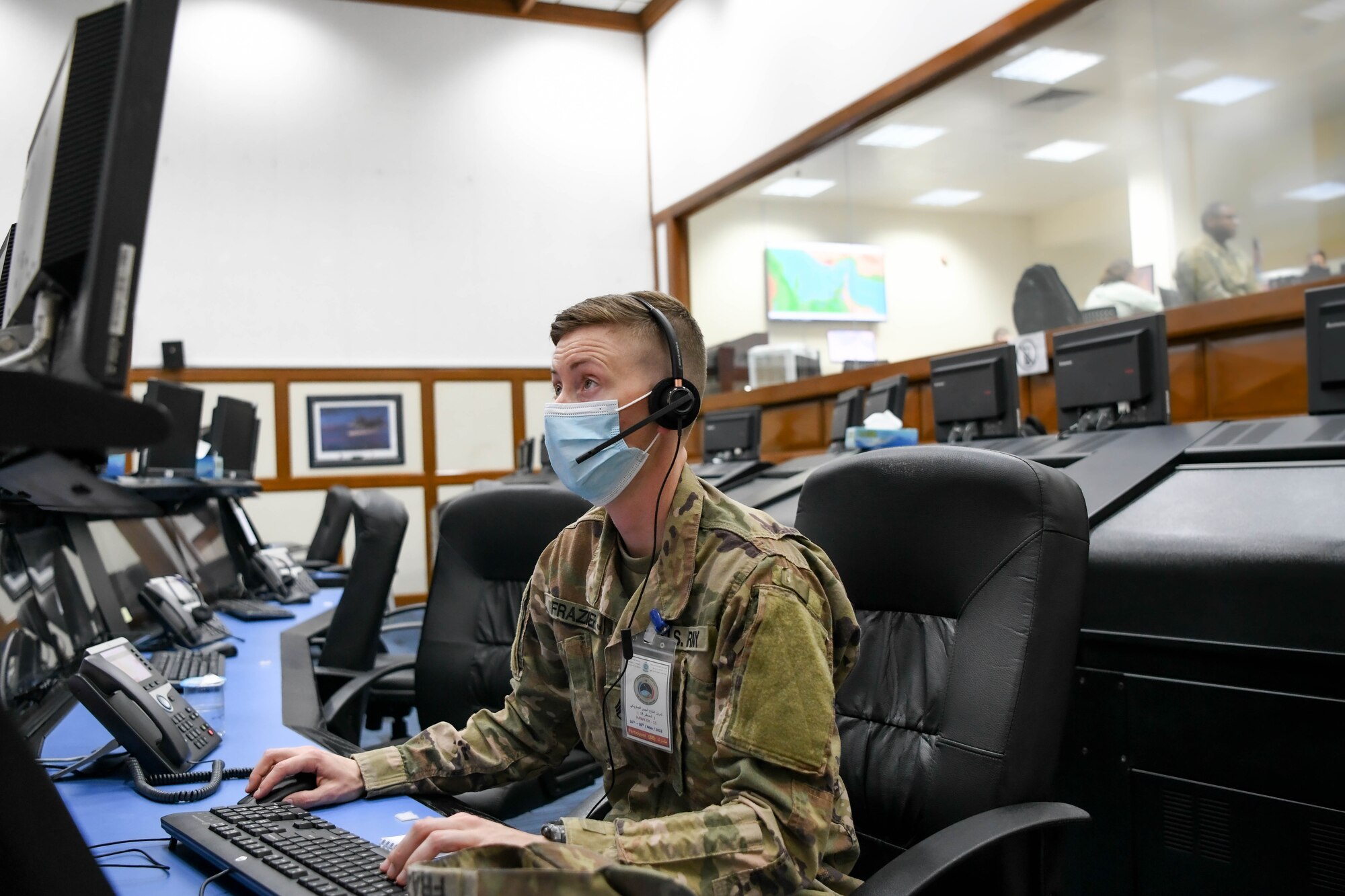 U.S. Army Maj. Michael D. Lewis, the director of the Hawk Exercise, debriefs HAWKEX participants May 19, Al Dhafra Air Base, United Arab Emirates. Having completed its 15th iteration, HAWKEX is scheduled to resume later this year and continue to foster UAE and U.S. partnerships through integration and team building.
