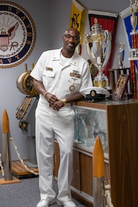 A Street Paved with Success - Enlisted Assistant Command Recruiter Makes His Mark