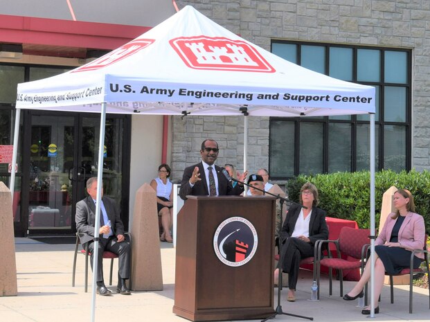 Mark Atkins, U.S. Army Corps of Engineers Safety and Occupational Health chief, congratulates Huntsville Center during an award ceremony June 15. The U.S. Army Engineering and Support Center, Huntsville received the Army's Safety and Occupational Health Star, making the organization the first in the Corps of Engineers to earn the award. (Photo by Elizabeth Canfil)