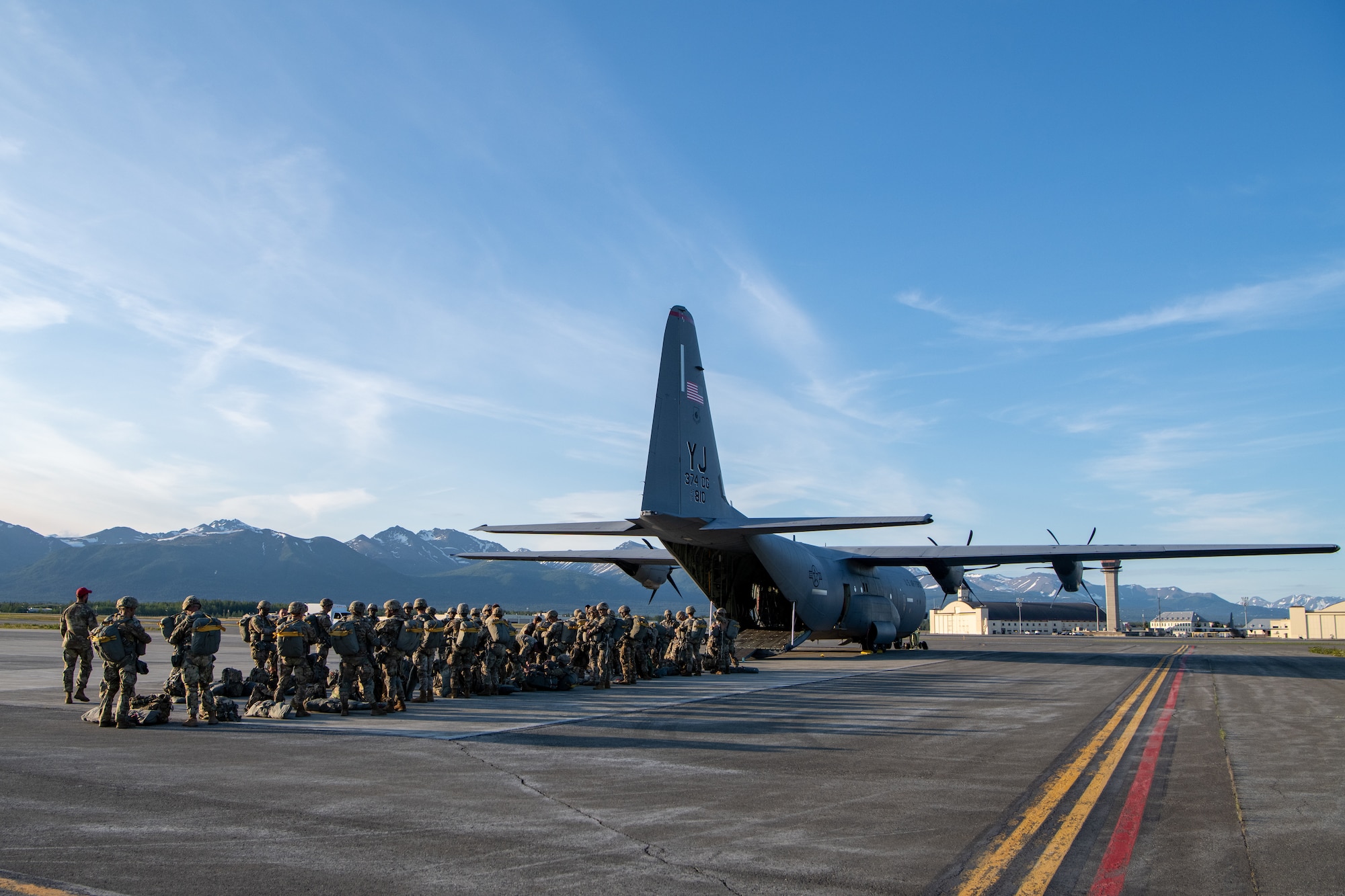 Soldiers and Airmen conduct joint operations as part of RED FLAG-Alaksa 22-2