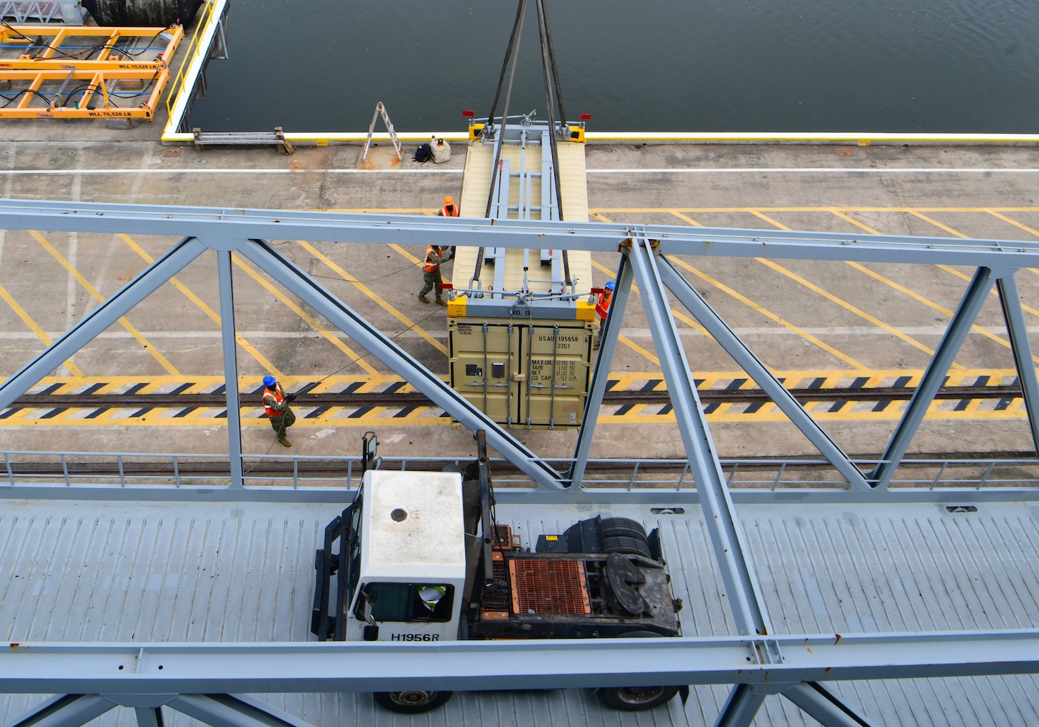 Army units from Military Surface Deployment and Distribution Command (SDDC) and Navy units from Military Sealift Command (MSC) and Navy Cargo Handling Battalion One (NCHB-1) came together in May to train in U.S. Transportation Command’s Field Training Exercise (FTX) Turbo Distribution 22-4 (TD 22-4).