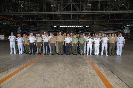 Pacific Amphibious Leaders Collaborate on Regional Cooperation