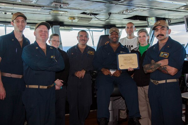 RP1 KEITH HARPER WINS USS ABRAHAM LINCOLN SAILOR OF THE DAY!