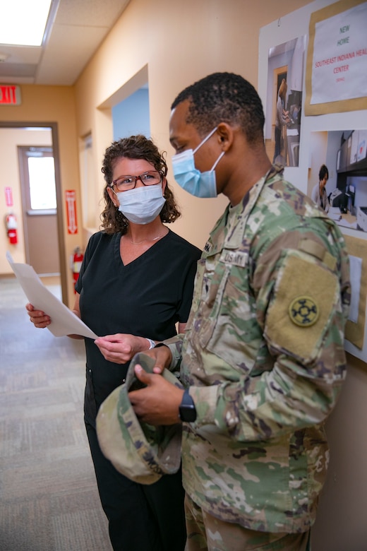 Batesville, Ind., community members help Soldiers’ teeth