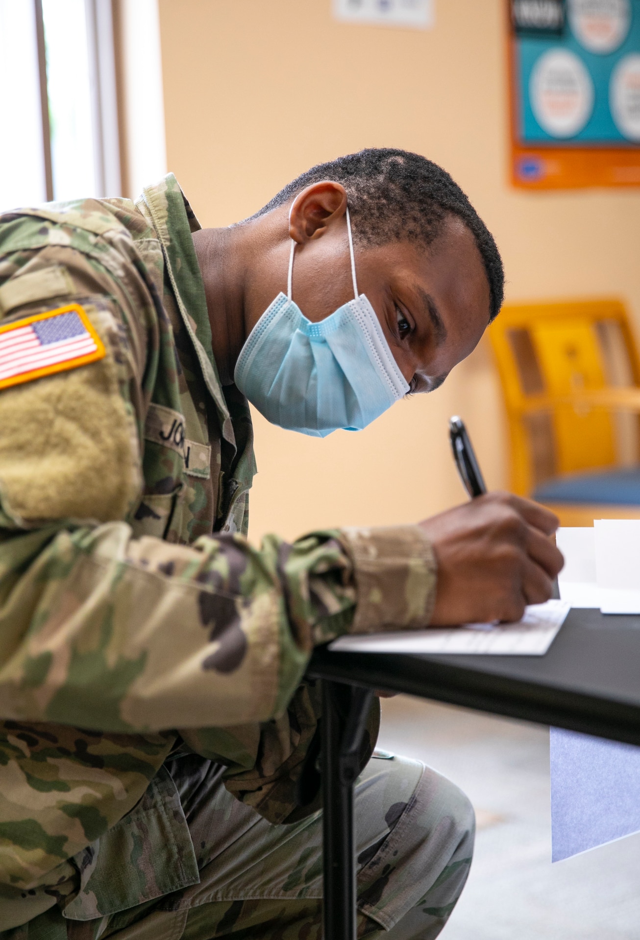 Batesville, Ind., community members help Soldiers’ teeth