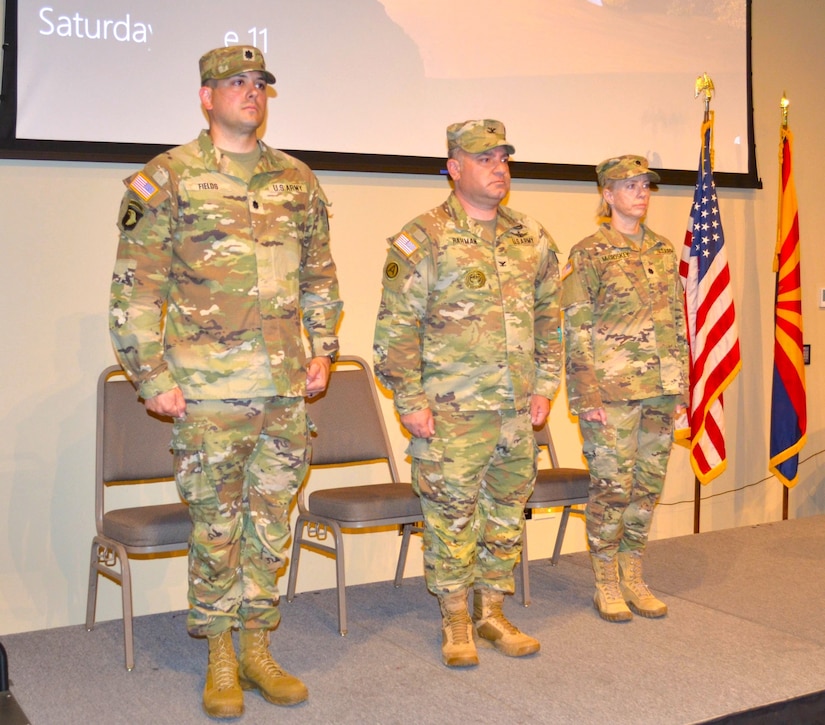 Lt. Col. McCroskey relinquishes command of 98th Signal Battalion