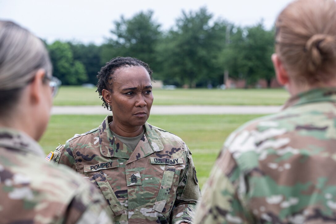 Army Reserve senior leaders tour New Jersey military facilities