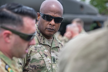 Army Reserve senior leaders tour New Jersey military facilities