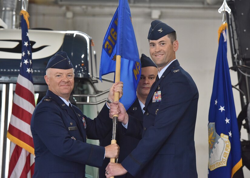 Washington Commanders celebrate 10 years of saluting service at Joint Base  Andrews > Joint Base Andrews > News