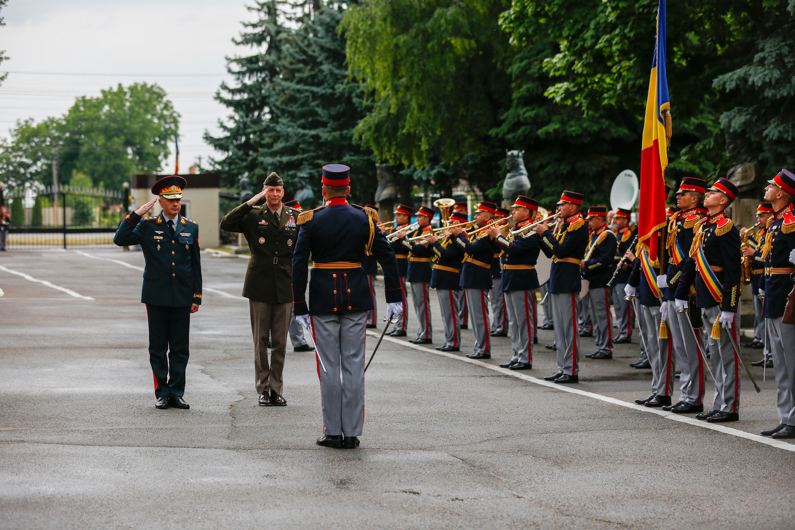 In Moldova, Guard Chief Finds a Nation Strengthening its Armed Forces ...