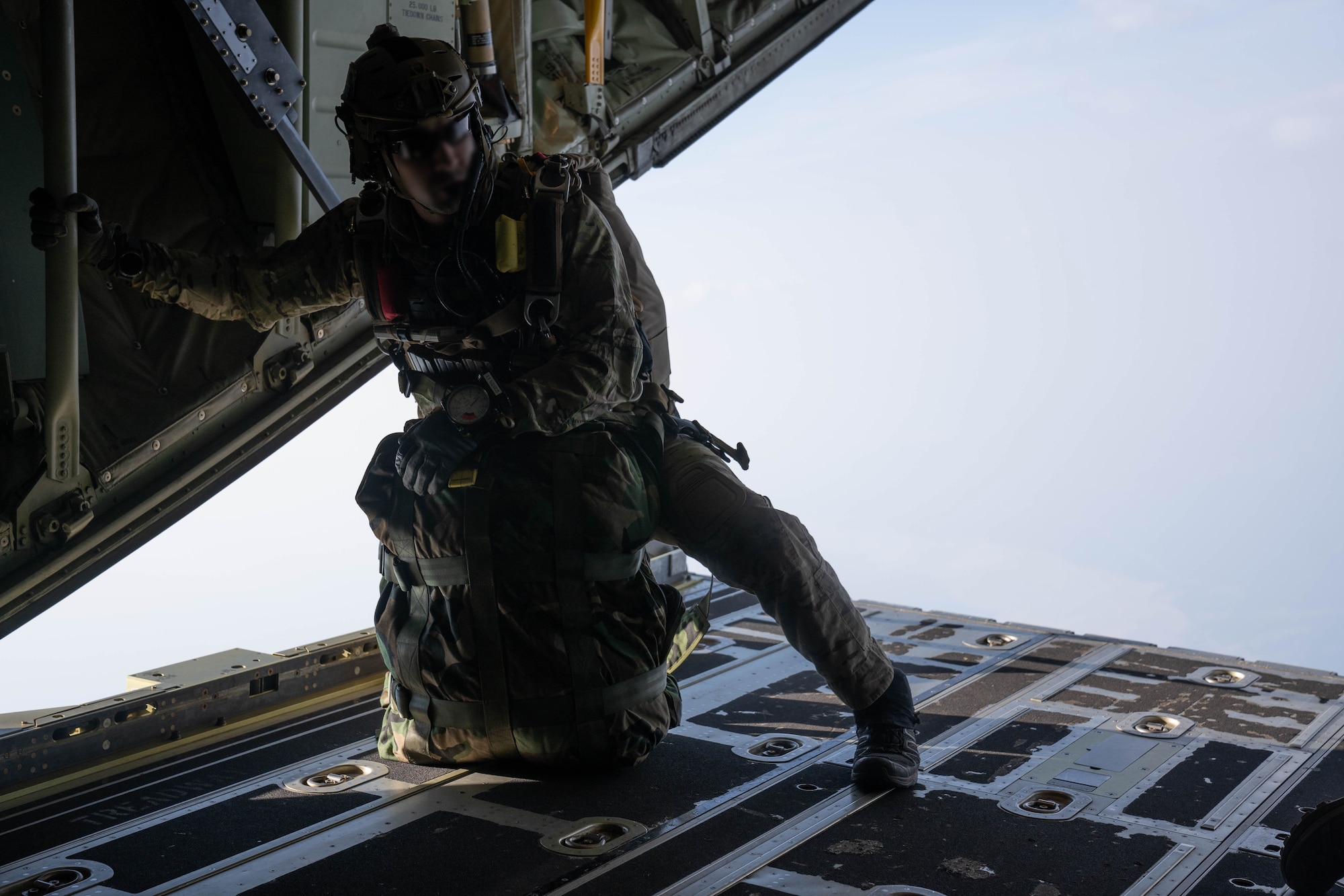 Paratroopers and Special Operations Unit conduct airborne operations