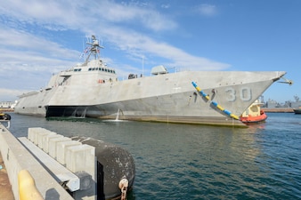 The Independence-variant littoral combat ship Pre-Commissioning Unit Canberra (LCS 30) arrives at its homeport of San Diego for the first time.