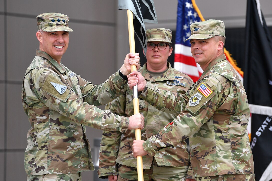 DEL 9 Change of Command
