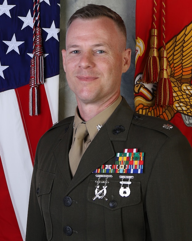 Inspector-Instructor > U.S. Marine Corps Forces Reserve > Biography