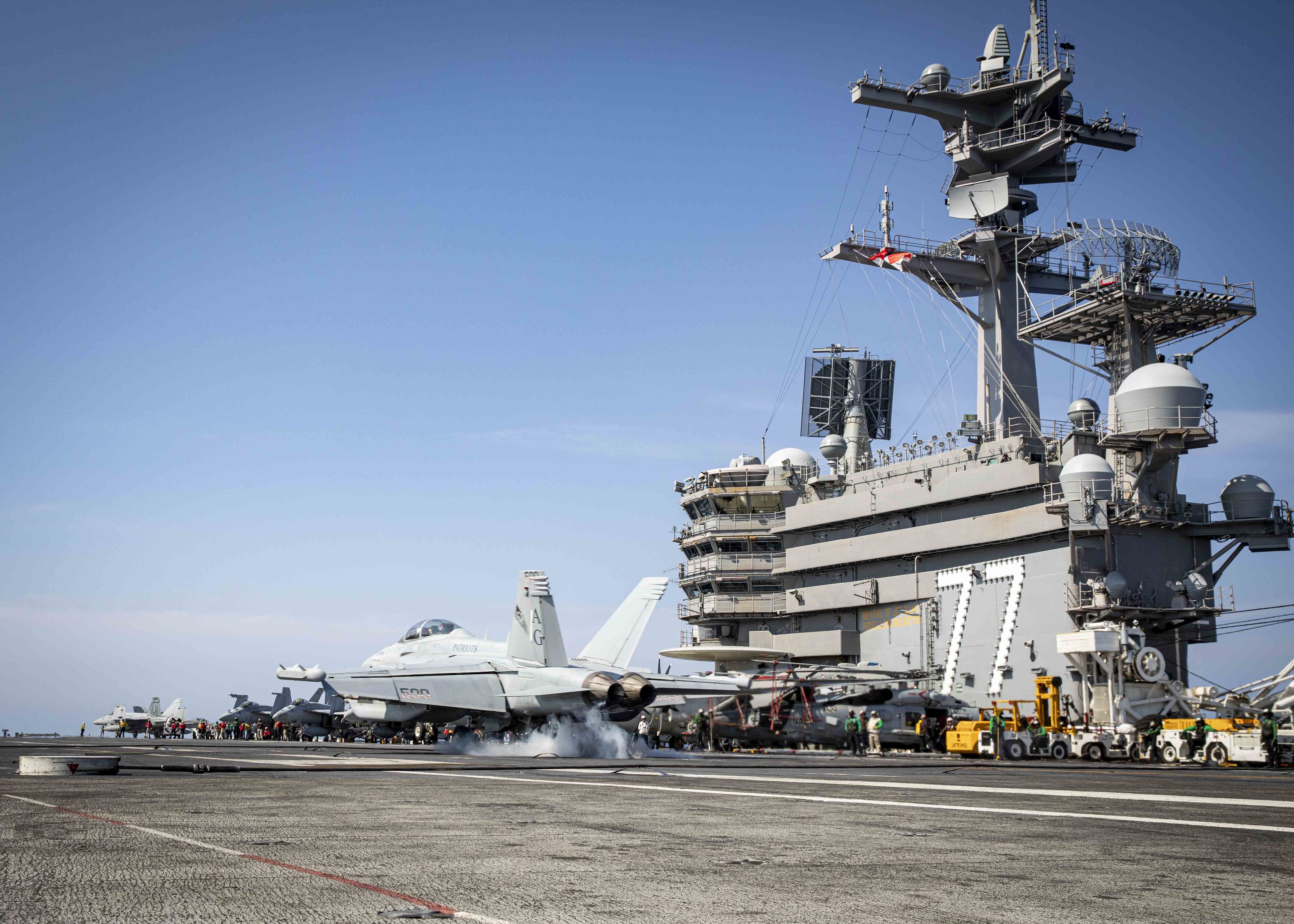 USS H.W. Bush, Carrier Air Wing 7 Complete Flight Deck