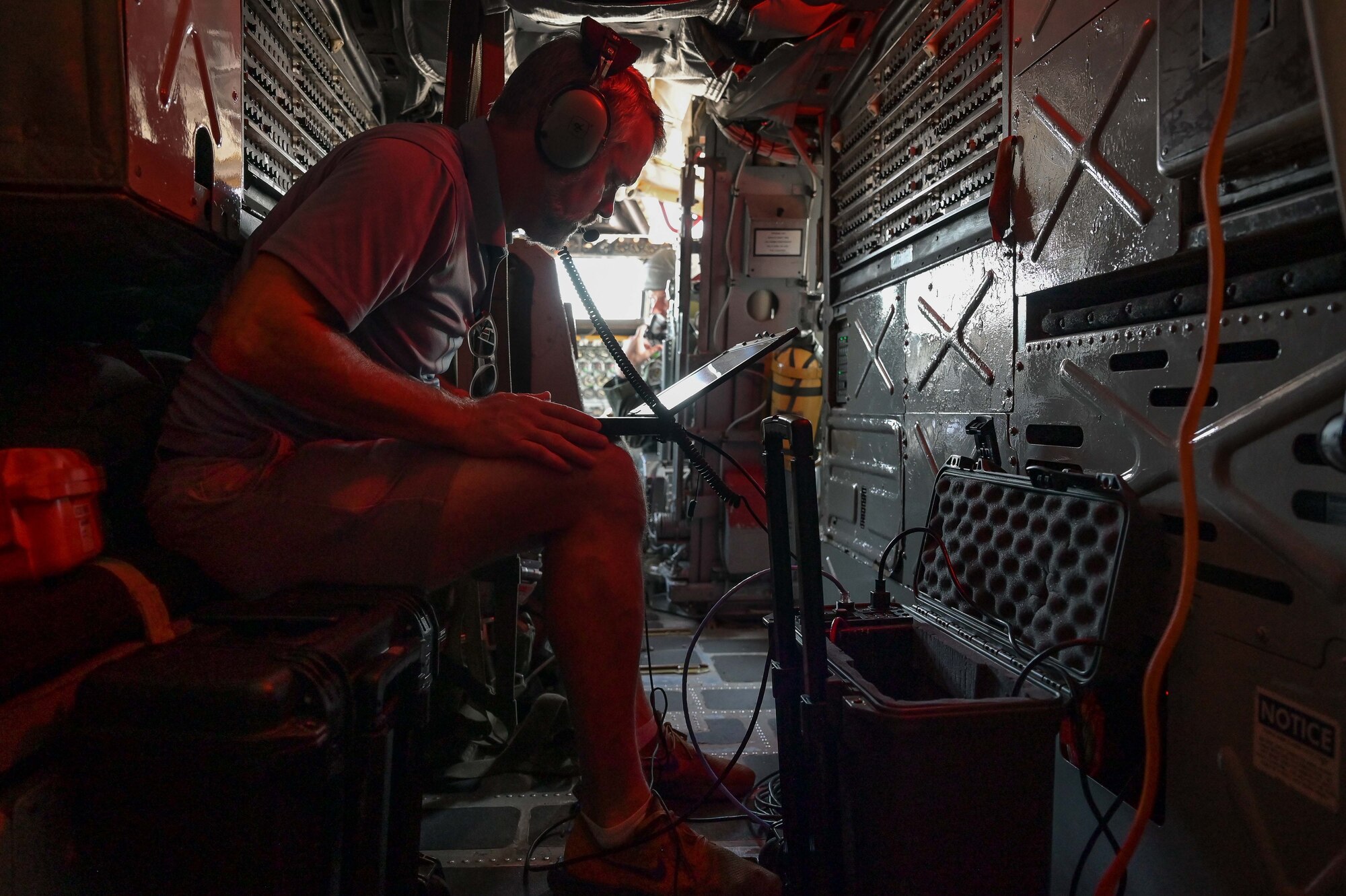 Installing IRIS into a B-52